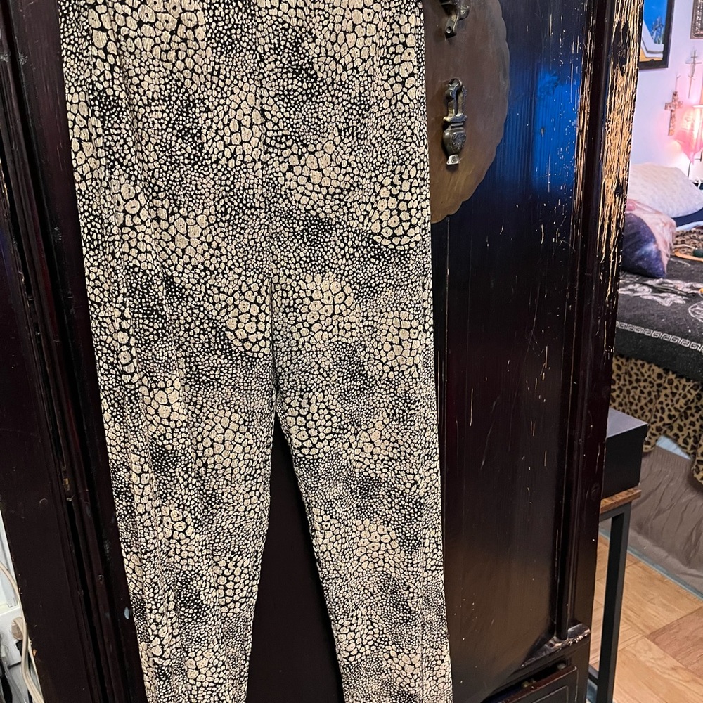 Crocodile woven pull-on pants